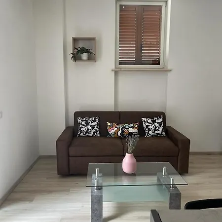 Lejlighed Apt. N. 1 Milano