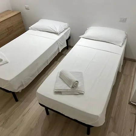 Daire Apt. N. 1 Milano